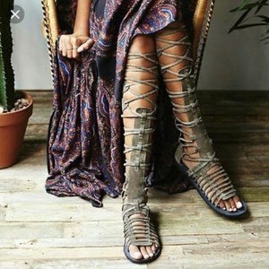 Free People Sun Seeker Gladiator Sandals Size 38 in Taupe